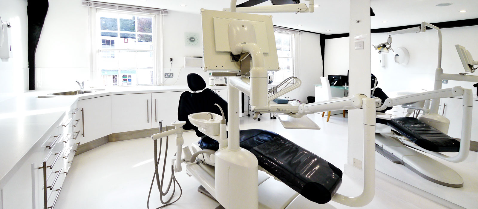 A modern treatment room at Crane Dental